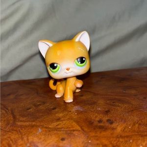 Littlest pet shop 11 shorthair cat